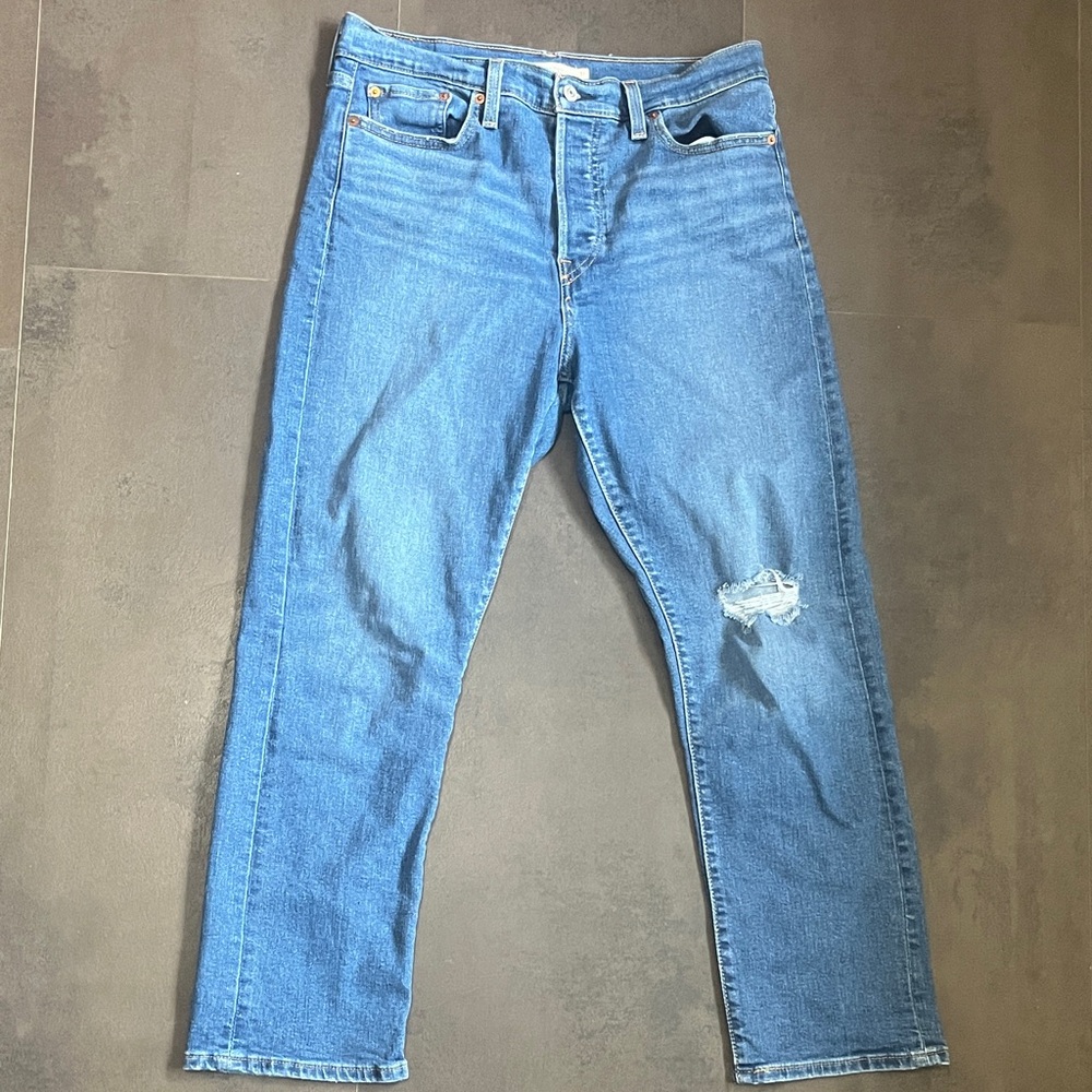 Levi’s Wedgie Straight Cropped Jean